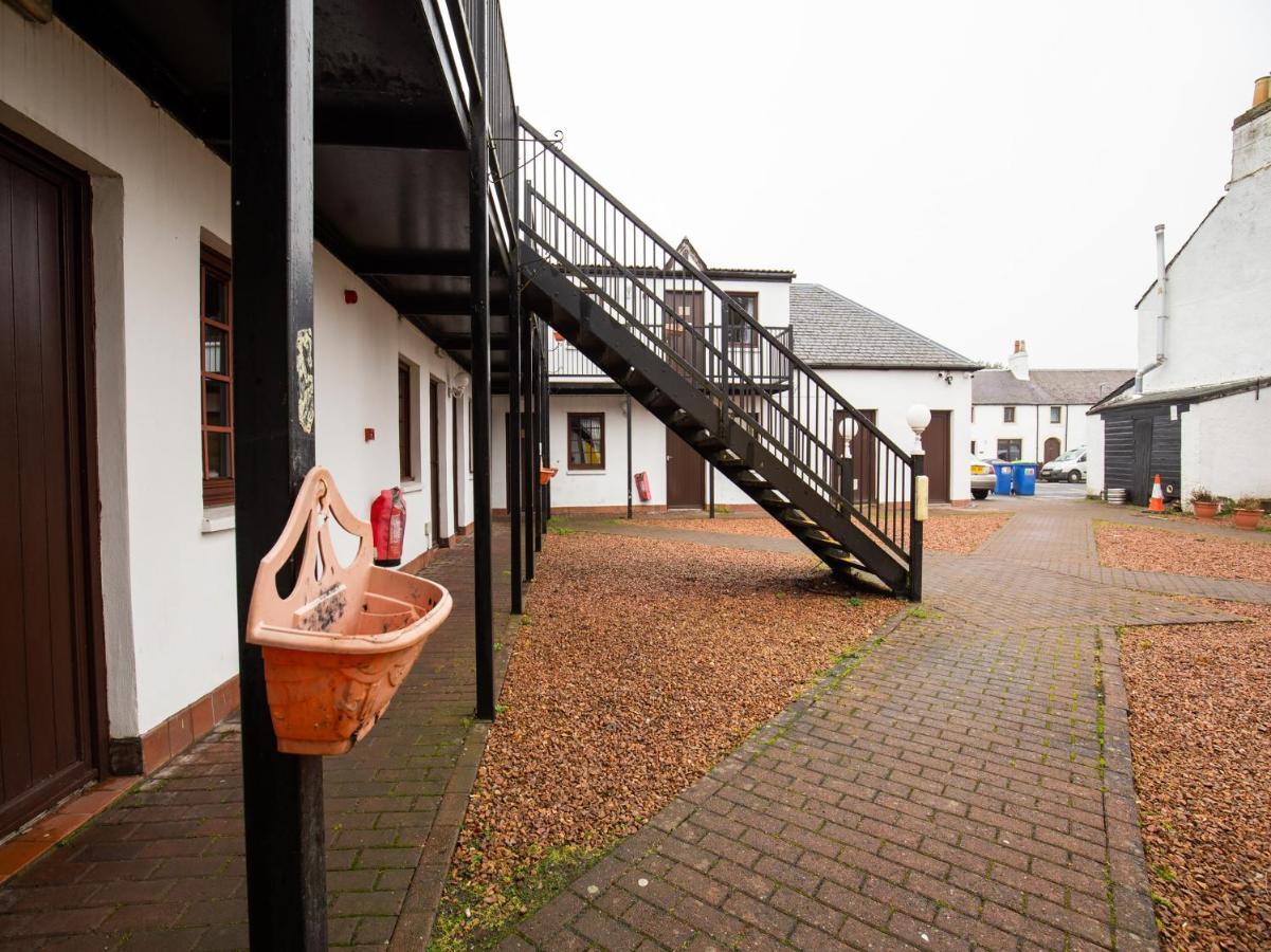 Longforgan Coaching Inn Dundee Exterior photo